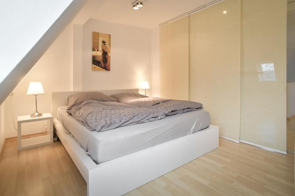 5 Secret Escape Apartment Above Stuttgart Exterior photo